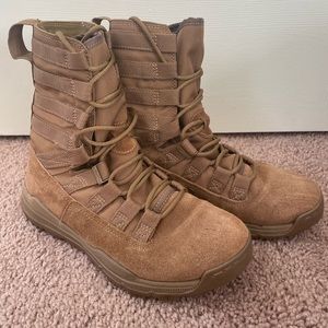 Nike Combat boots size 5